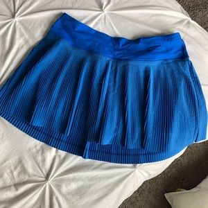 Lululemon pleat to street skirt